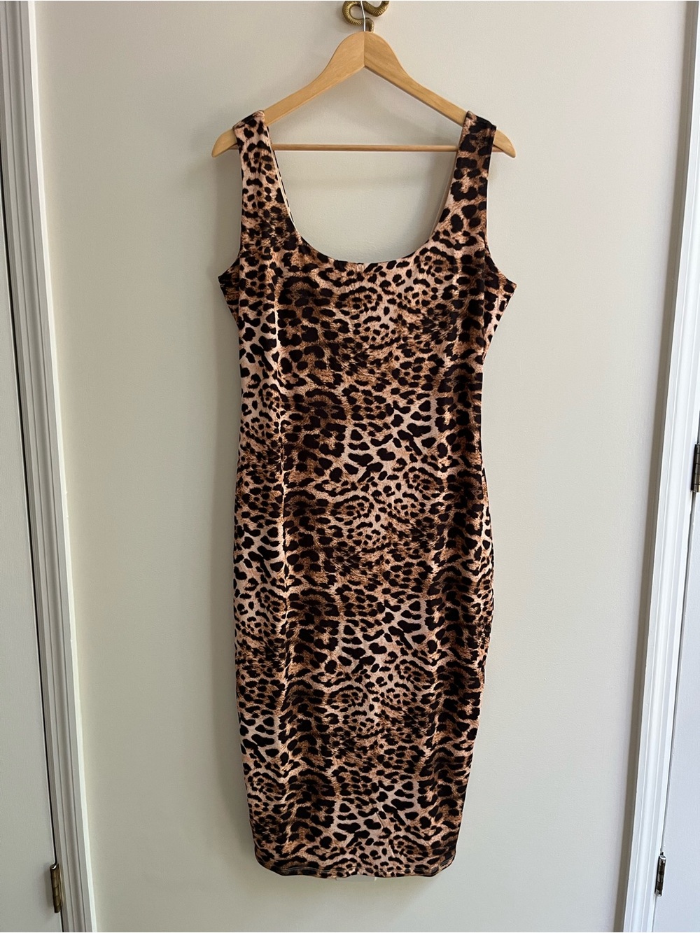 NWOT Naked Wardrobe Plus Hourglass Midi Dress Leopard Cheetah Print 3X